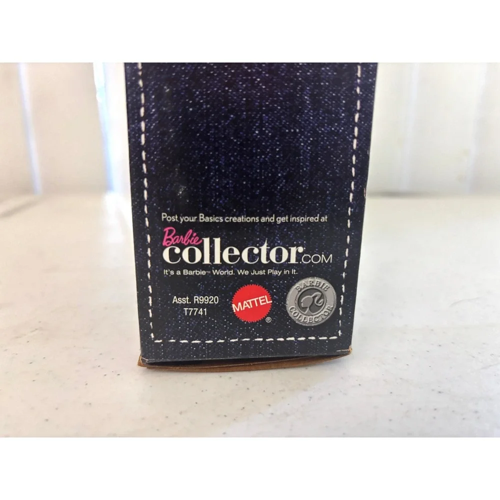 Barbie Basics Model 03 Collection 002 T7741 Steffie Black Label NRFB